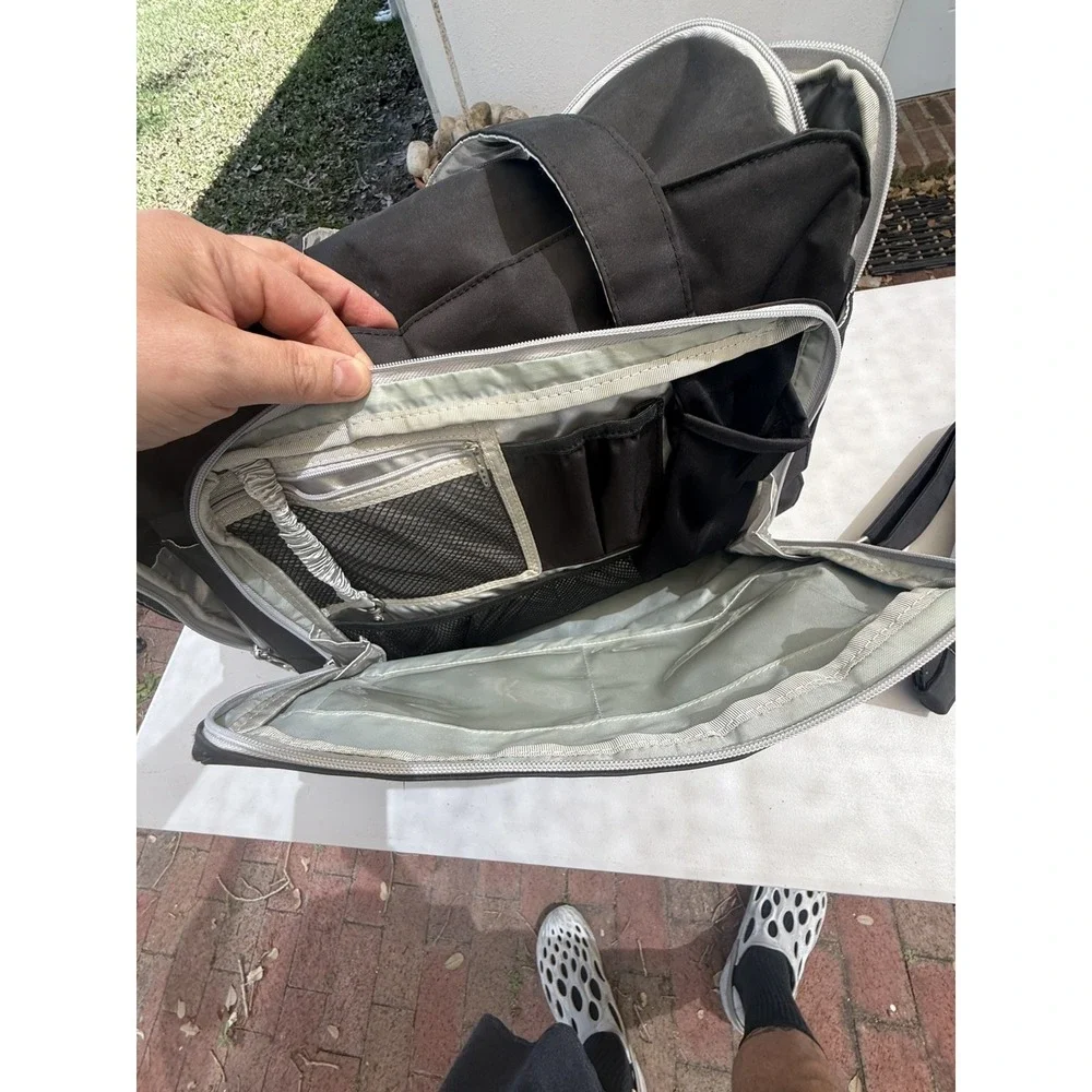JUJUBE BE PREPARED LARGE BLACK DIAPER BAG NWOT
